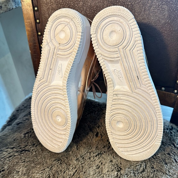 Nike Air Force 1 SP Metallic Rose Gold Sneakers, Size 11.5 - Picture 2 of 12